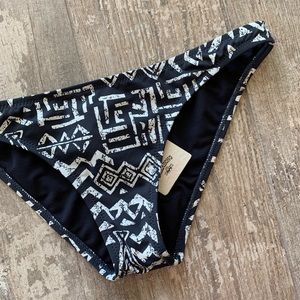 🔥🔥BILLABONG - NATIVE BIKINI BOTTOMS🔥🔥